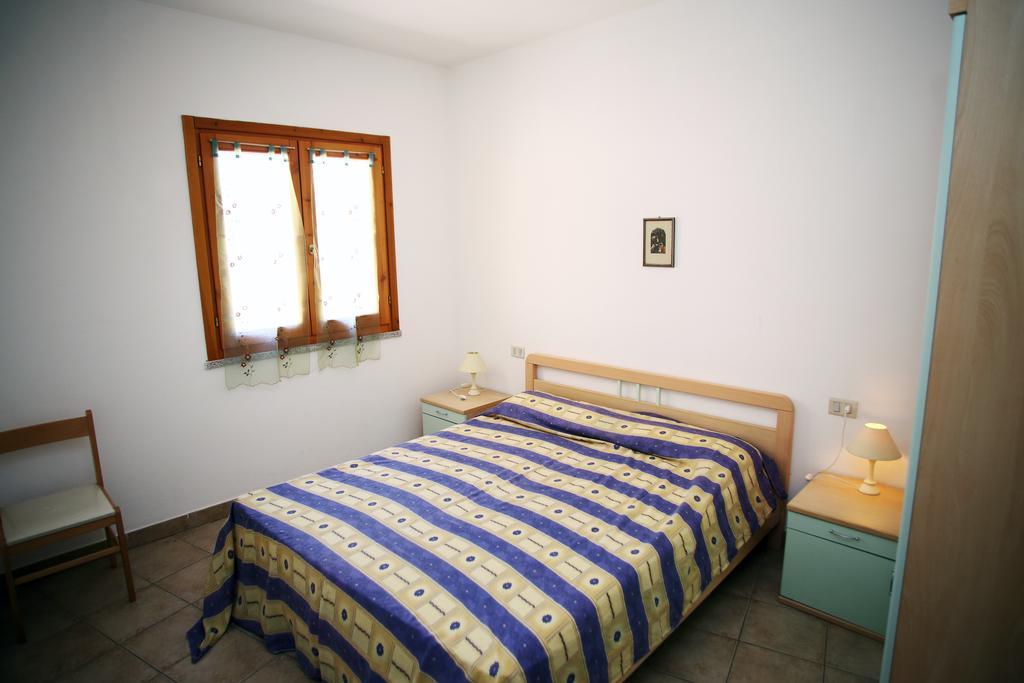 Appartamenti Ideal Isola Rossa Esterno foto