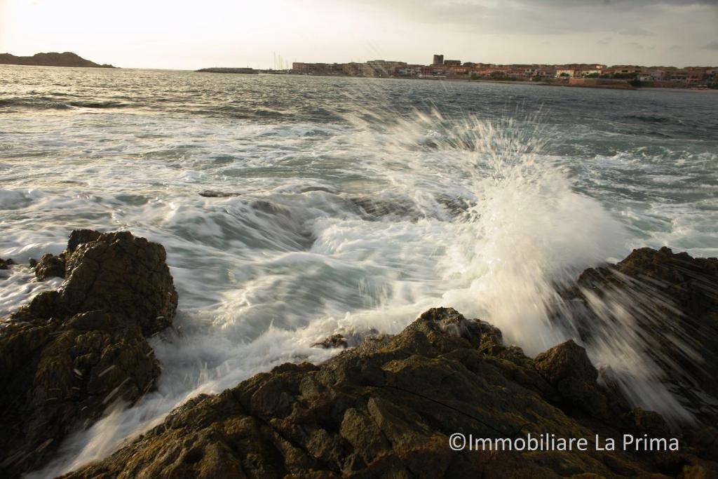 Appartamenti Ideal Isola Rossa Esterno foto